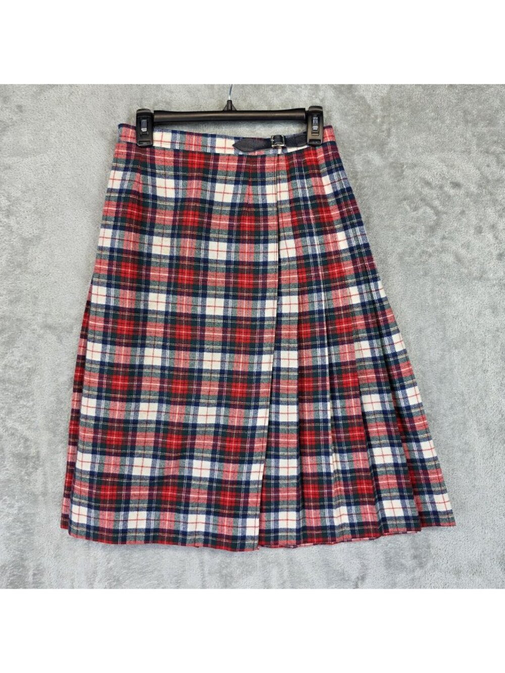 Pendleton Skirt Womens 13 Red Plaid Tartan Wool Pleated Midi Buckle Kilt VTG